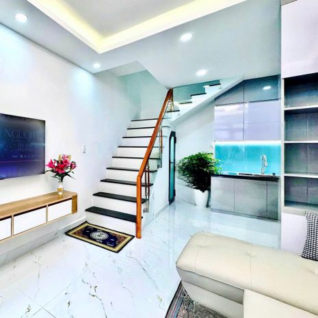 4tỷ 680: phường tân định quận 1- nở hậu 4.1m- căn góc 2 6742147