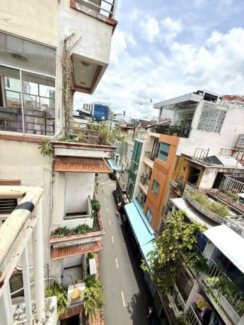 Mặt tiền đường số 4 cư xá đô thành phường 4 quận 3 cũ 6742194