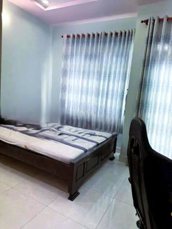 Bán nhà ngay trung tâm bình tân, hẻm số 2, dt 49m2, 4 tầng, 6742269