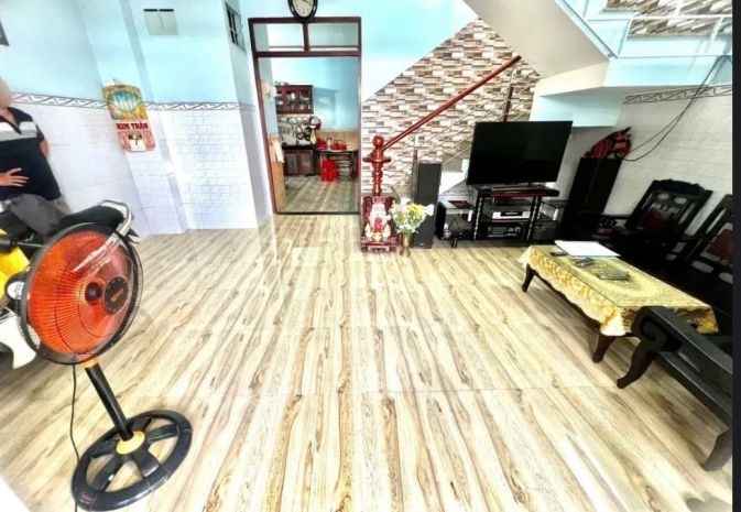 Bán nhà 2 mặt tiền q12, thới an 82m2, nở hậu, giá chỉ 5.85 6742741