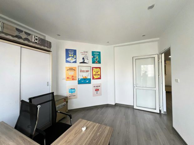 Bán nhà đẹp 2 mặt ngõ ôtô phố phùng chí kiên 42m2 5tầng mt 6742897