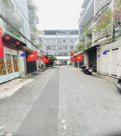 Bán nhà hẻm 8m, đồng xoài, p13, tân bình, 65m2, 3 tầng, 6743044