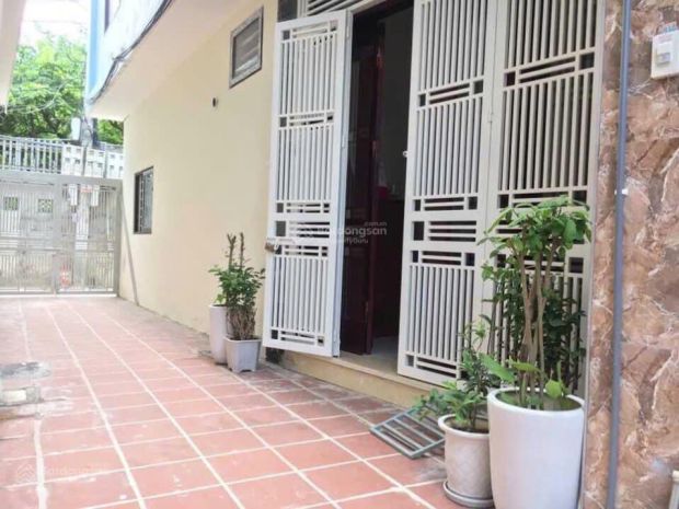 Chính chủ cần bán nhà kđt đô nghĩa ngõ 15 hòa bình phường 6743714