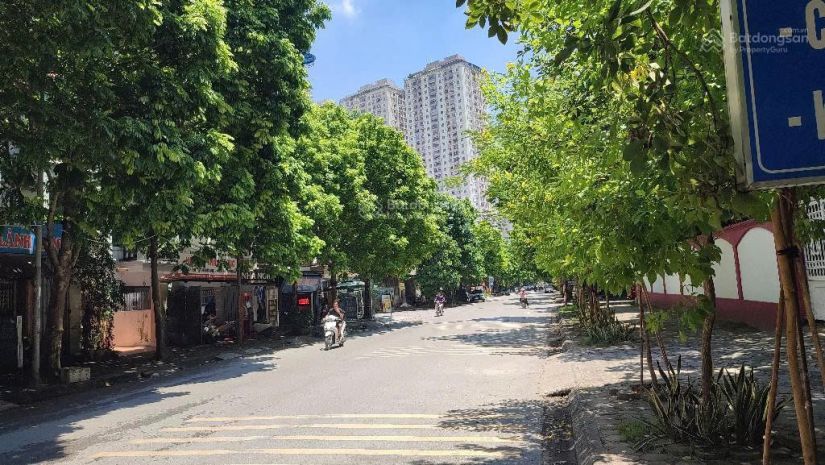 Bán căn biệt thự mặt đường hạnh hoa khu đô thị xa la dt 6743972