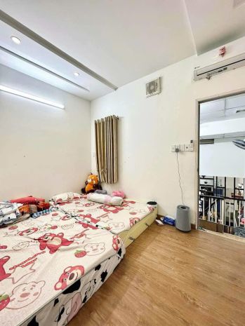 Bán nhà gò vấp, gần hẻm xe hơi dương quảng hàm, 50.m², chỉ 6746686
