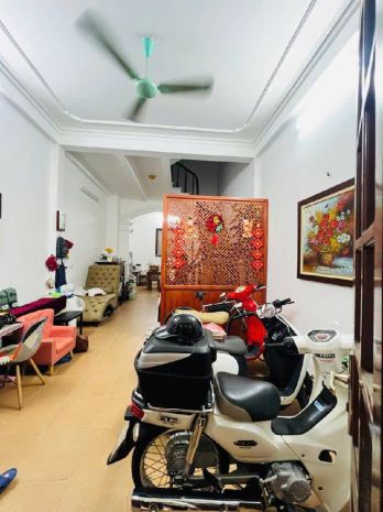 Hoàng cầu 47m, 10m ô tô tránh, 2 thoáng, siêu hiếm, tặng 6746710