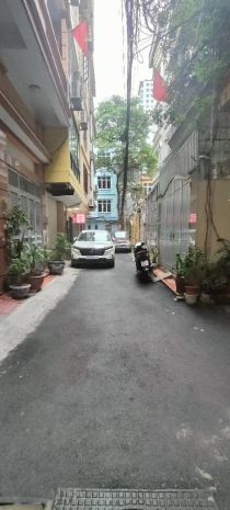 73 nguyên trãi 40m 4 tàng, nhà mới ở luôn, sổ vuông, sát ô 6746764