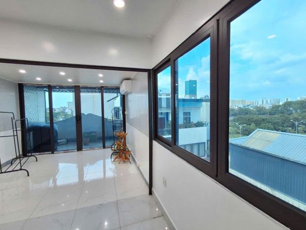Bán nhà phúc đồng 40m 6 tầng thang máy phân lô ô tô tránh 6747000