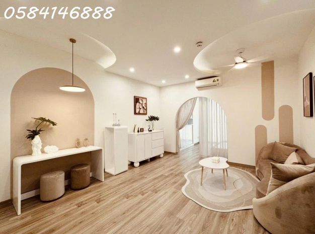 Bán căn hộ royal city ,  136m² , 3 pn , giá : 13 tỷ , lh 6747188
