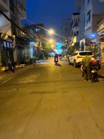 Bán nhà hẻm xe tải 10m  âu dương lân, quận 8  giá chỉ 6.8 6747990