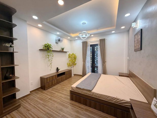Nhà mới 6 tầng mặt tiền đường số kdc bình đăng, p6q8. giá 6748075
