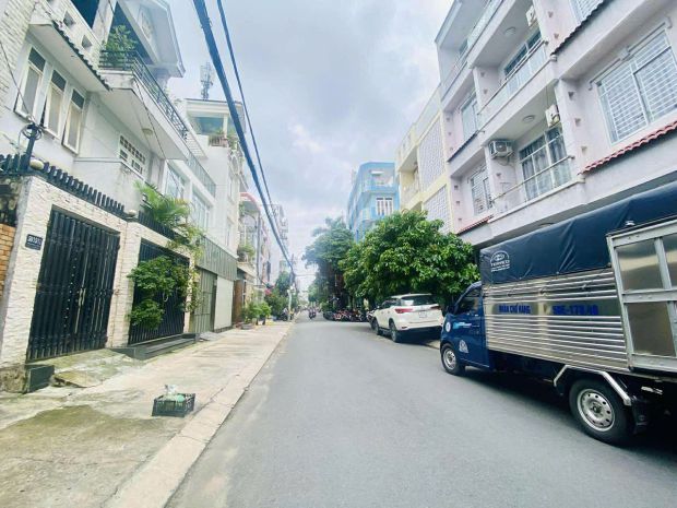 Chdv - 20 phòng - doanh thu 50trth - dương quảng hàm - hẻm 6748367