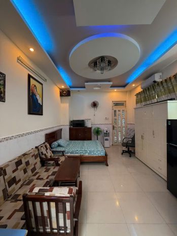 Giảm 1 tỷ gấp bán chdv phạm văn hai tân bình 131m2 hẻm xe 6749213