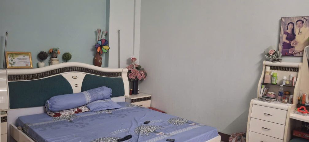 Nhà đẹp 3 tầng đất 114m2  4 ngủ  ô tô vào sân  tt đà 6750135