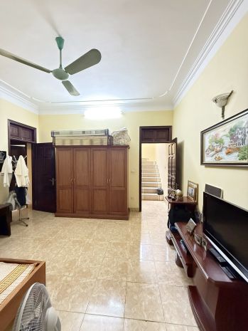 Bán nhà đào tấn 65m ô tô đỗ cửa ngõ thông kinh doanh giá 6751721
