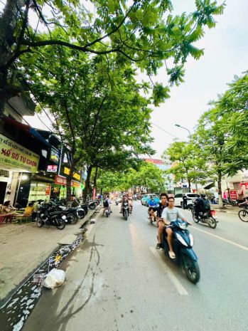 Âu cơ đất đẹp - ngõ nông - 20m oto tránh - nở hậu - 80m giá 6752177