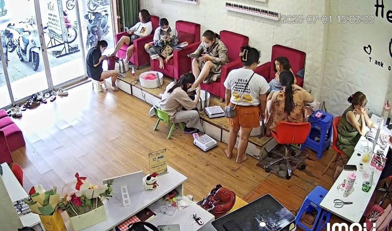 Đà nẵng ! cần sang tiệm nail mt đường ngũ hành sơn, bắc mỹ 6752298