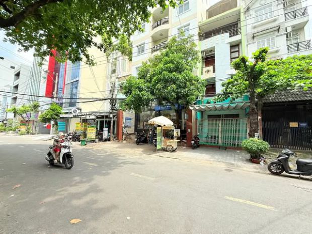 Nhà mặt tiền đường lê trung nghĩa phường 12 tân bình cũ. 6752638