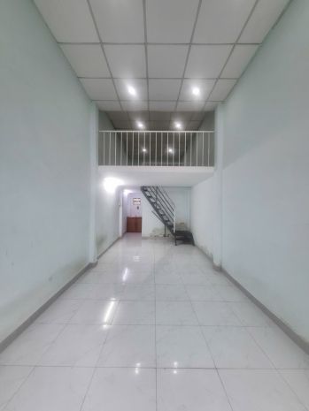 Hẻm xe hơi thẳng một trục phan văn hùm  -  35m2 - 2 tầng - 6752787