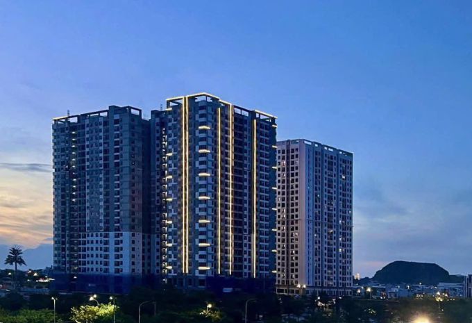 Chuyển nhượng căn hộ 2pn+ 1  view quảng trường tại plaza 3 6753790