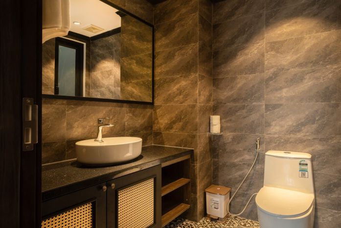 Bán khách sạn phố đường thành, 115m2, 8 tầng thang máy 20 6755501