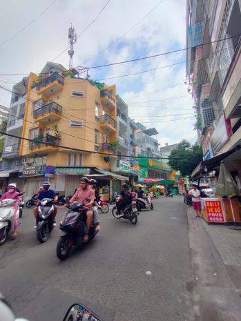 Lô đất 48m2 hxh phan xích long  giá nhỉnh 6 tỷ  acb định 6755560