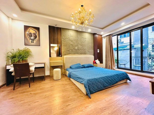 Bán nhà đẹp trần khát chân- mới nội thất đẹp ở ngay 6756130