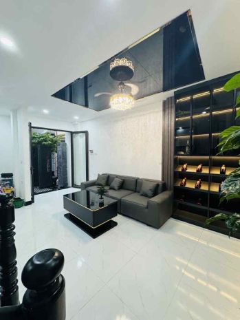 Hoàng hoa thám-dt 54m-giá chỉ 8,6 tỷ-gần ô tô-2 thoáng-sân 6756170