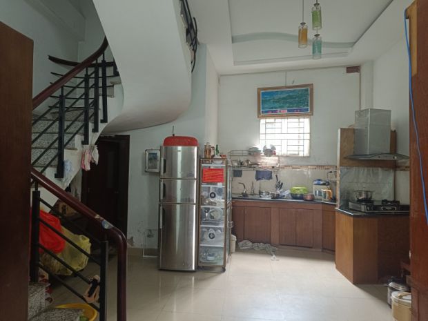 Bán nhà 4 tầng , bình trưng tây. q2, dt 5x17m, 85m2, 6pn, 6757133