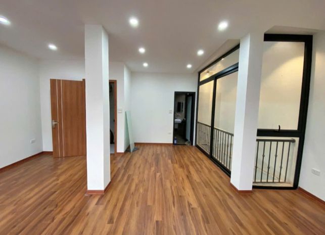 Hàng hiếm nhà tây hồ trích sài 91m, 4 tầng, nhà xây chắc 6757179