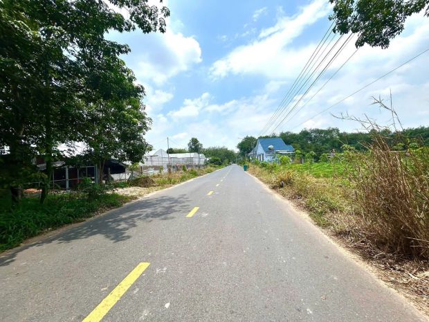 Đất 525m² giá chỉ 250 triệu  cơ hội có 1-0-2 6757563