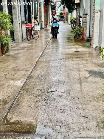 Nhà 1 lầu  4x10 đông bắc, tân chánh hiệp, quận 12 6757653