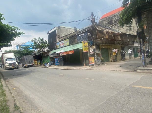 Ngộp bank giảm 4tỷ bán nhà kinh doanh, lô góc, ngang gần 6757686