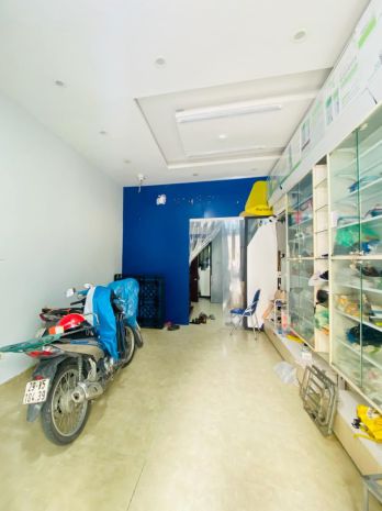 Ban nha ô tô tranh ngo 11 khuât duy tiên 51m 5tâng 6758148