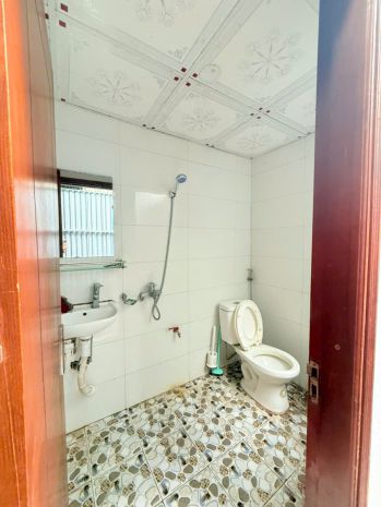Cho thuê căn hộ studio  tại đặng thai mai, phường quảng an, 6758710