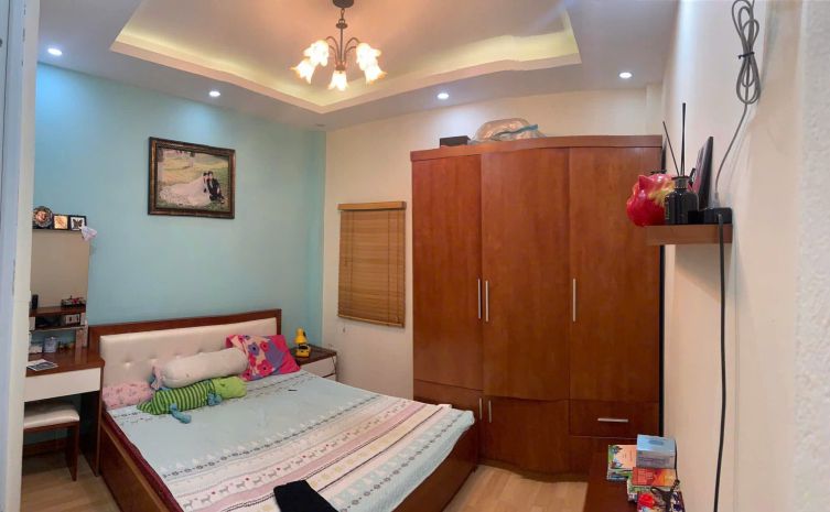 Cho thuê nhà ở ngõ 509 vũ tông phan, 35m x 4 tầng, 3 phòng 6760466