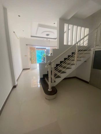 Nhà 2 tầng hxh 48m2  bùi quang là gv 6761880