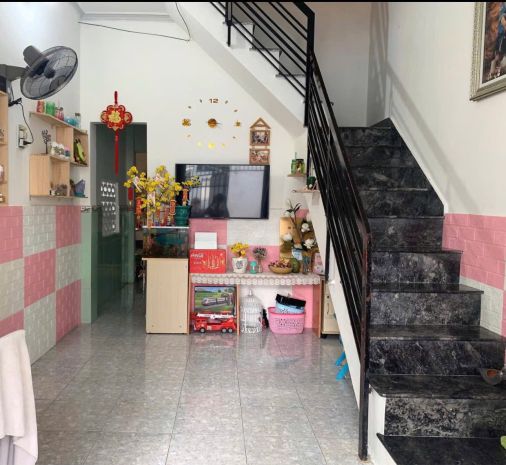 Bán nhà căn góc 2 tầng hẻm hương lô ngọc hiệp giá 1ty8 6762137
