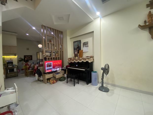 Nhà ngay cạnh svđ manchester hiệp bình phước. khu vực 6763588