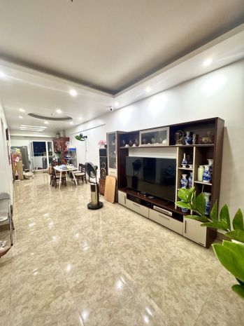 Chung cư 2 pn, 2wc - tiện ích bạt ngàn - giao thông thuận 6763724