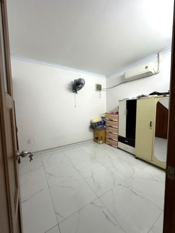 Bán gấp nhà 2 tầng hxh hiệp bình chánh  gần phạm văn đồng 6765123
