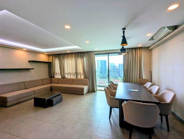 Chính chủ cần bán căn hộ chung cư riviera point, phường tân 6765138