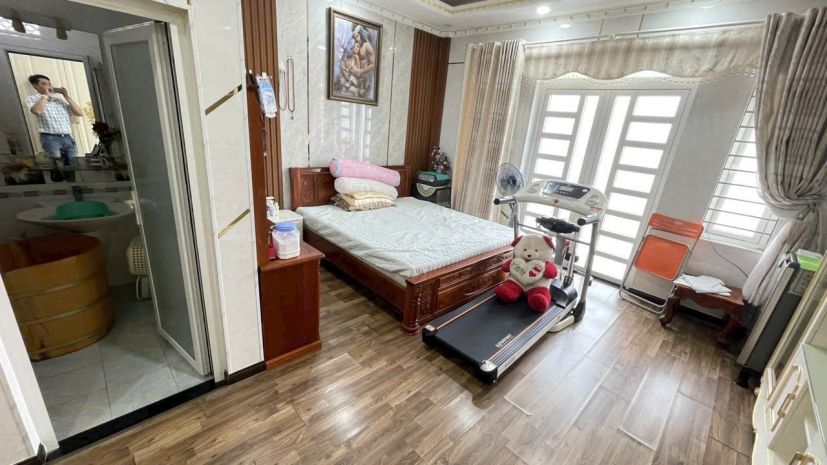 Ngộp vốn bán gấp biệt thự tâm huyết 100m2 4 tầng mặt tiền 6765272