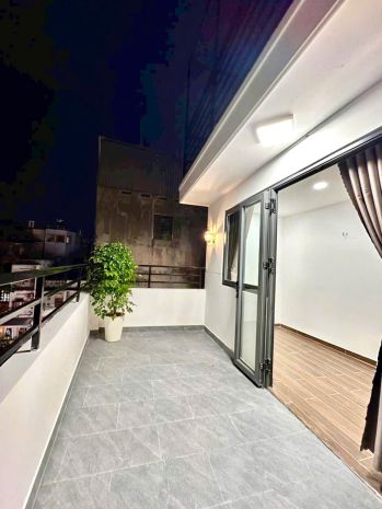 67m, bán nhà 4 tầng, 6pn, 1 lê văn sỹ, giáp quận 1, 8 tỷ 6766037