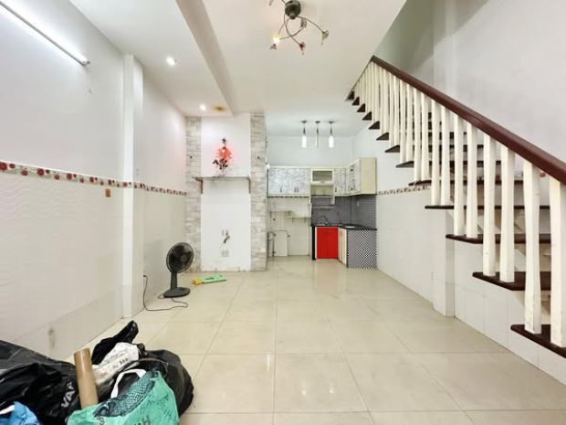 Quận 3 - lê văn sỹ 6766073