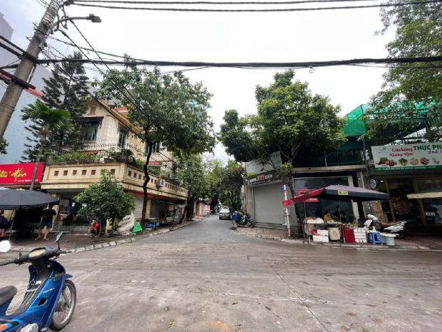 Nhà nguyễn sơn 66m² - ô tô đỗ cửa - cách berriver 10 bước 6766296