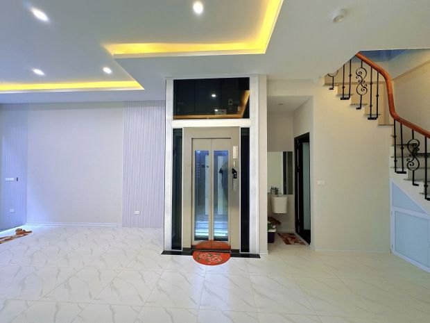 Vip - phân lô phố vương thừa vũ - nhà đẹp - thang máy - oto 6766497