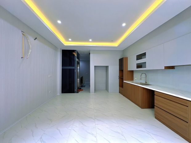 Vip - phân lô phố vương thừa vũ - nhà đẹp - thang máy - oto 6766498