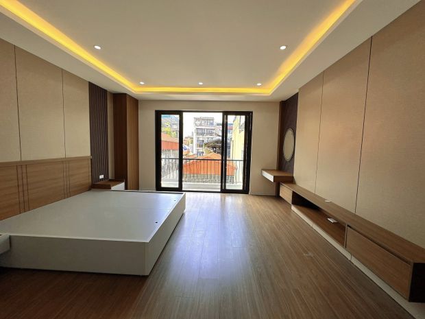 Vip - phân lô phố vương thừa vũ - nhà đẹp - thang máy - oto 6766500