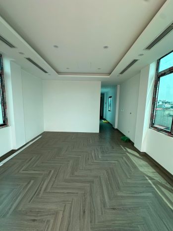 Tn vp nguyễn khang 73m 9 tầng mặt tiền 4.5m 35 tỷ ô tô kinh 6766526